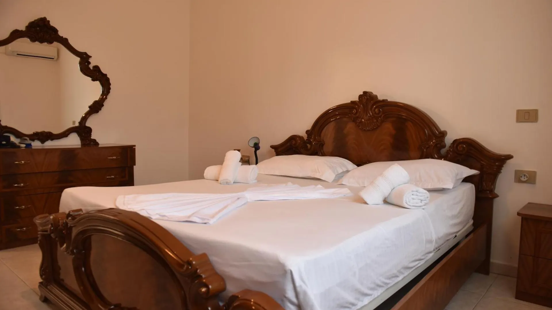 Kaja Seaview Apartments Vlorë